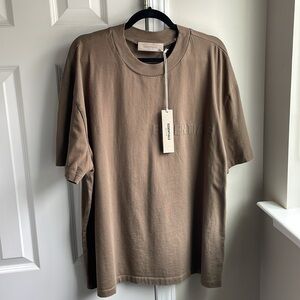 Essentials Short Sleeve T-Shirt Wood Brown Size Large